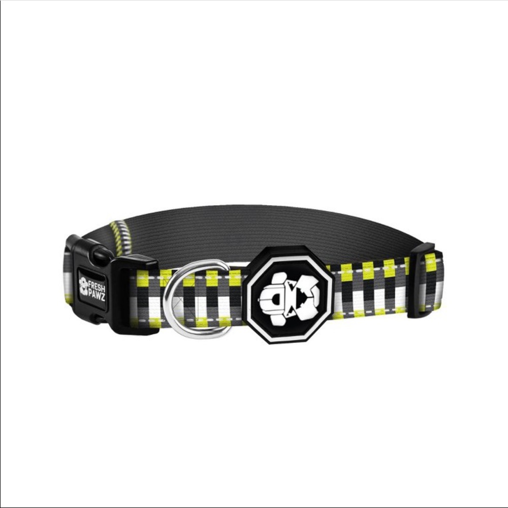 NEW! Neon bricks dog collar, size Medium - Fresh Pawz